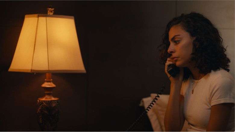 кадр из фильма MAMA