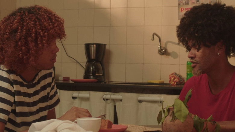 кадр из фильма Andorinha Só Não Faz Verão