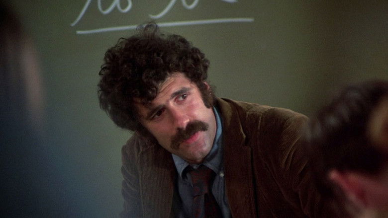 кадр из фильма Напрямик