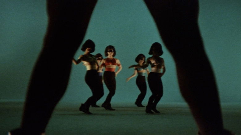 кадр из фильма 俺にさわると危ないぜ