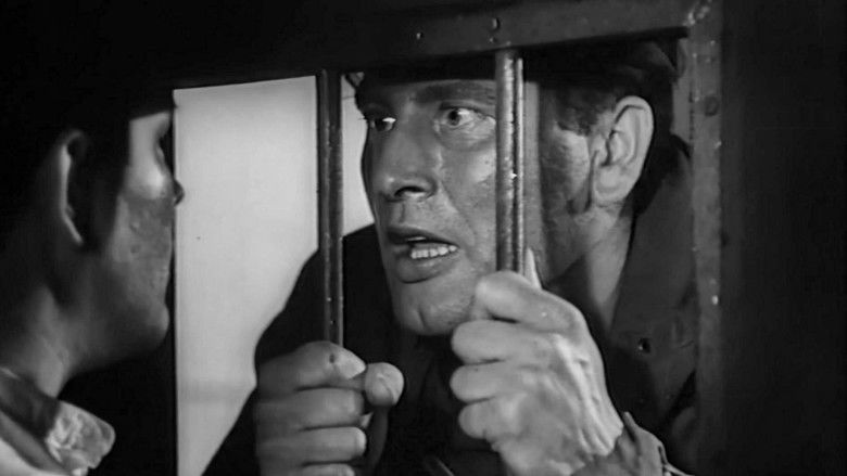 кадр из фильма Чёртово ущелье