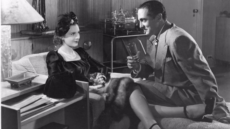 кадр из фильма Madonna of the Desert