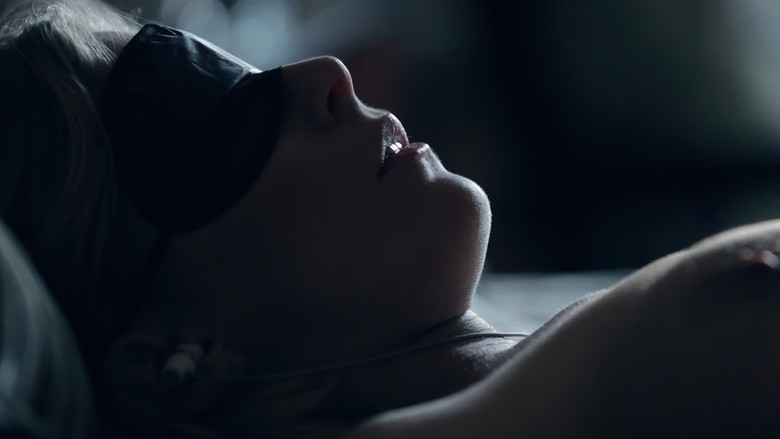 кадр из фильма The Submission of Emma Marx