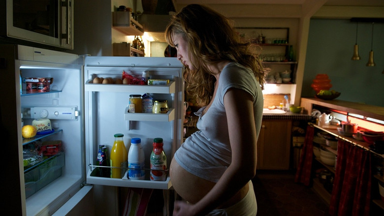 кадр из фильма Секса много не бывает