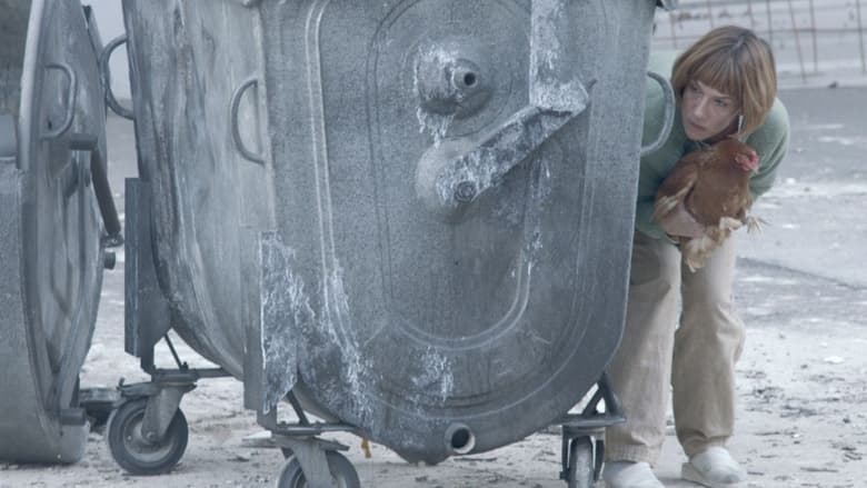 кадр из фильма The Chicken