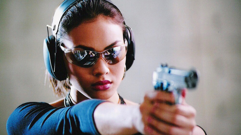 кадр из фильма ซุ้มมือปืน