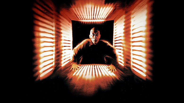 кадр из фильма Куб