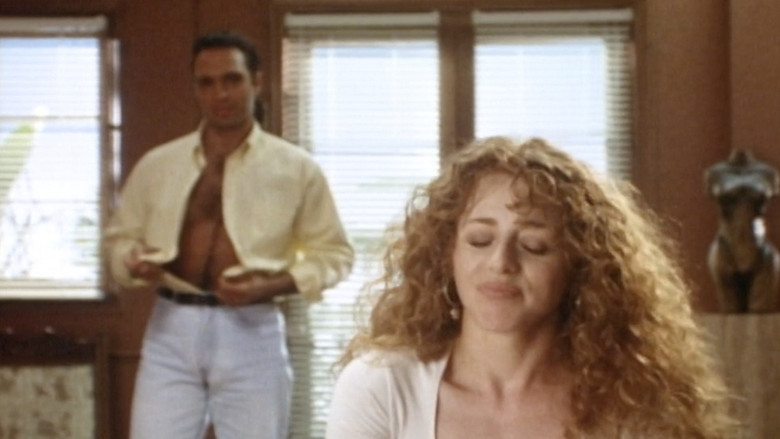 кадр из фильма Intimate with a Stranger