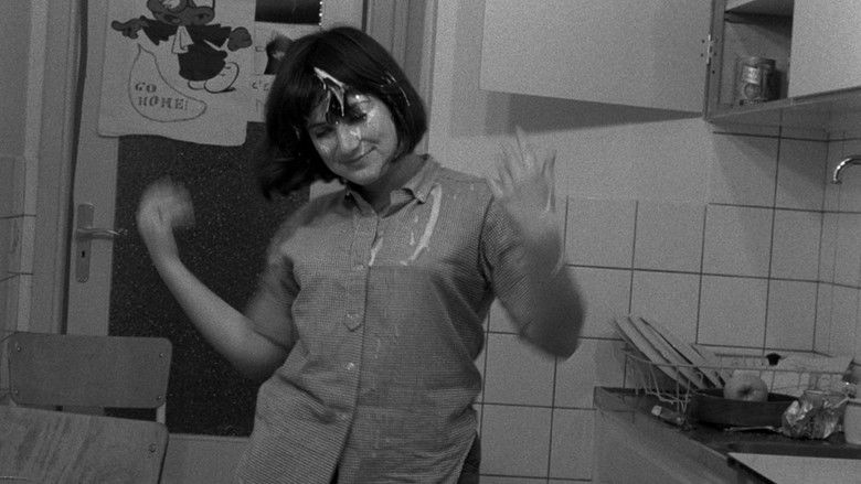 кадр из фильма Saute ma ville