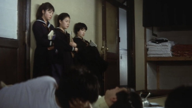 кадр из фильма Исследование непристойных песен Японии