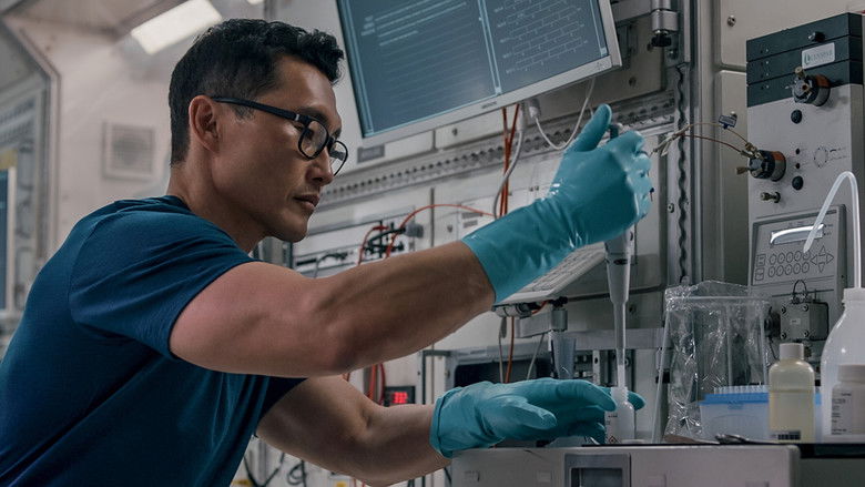 кадр из фильма Дальний космос