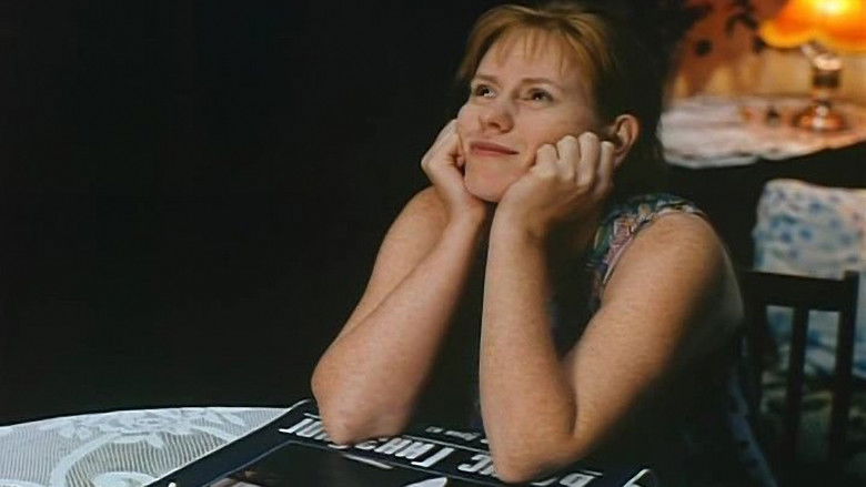 кадр из фильма С любовью, Лиля