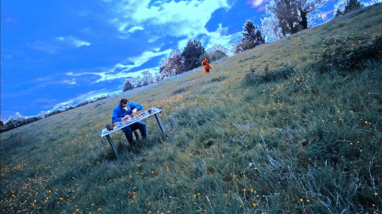 кадр из фильма les T.V. cathodiques ont-elles des souvenirs en plastique ?