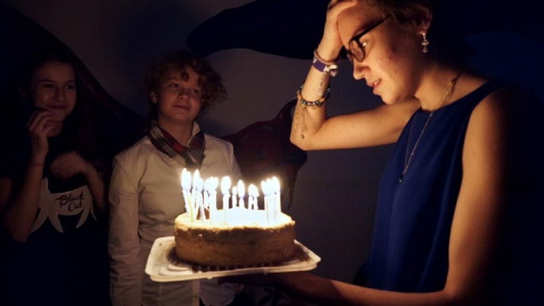 кадр из фильма Мне 20