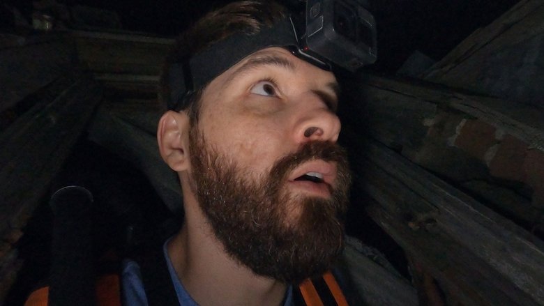 кадр из фильма Паранормальные явления. Дом призраков