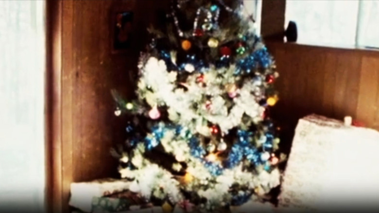 кадр из фильма Home for Christmas