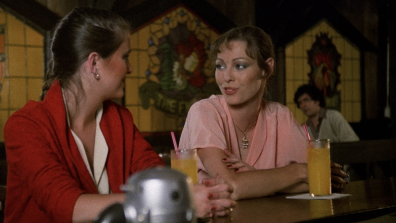 кадр из фильма High School Memories