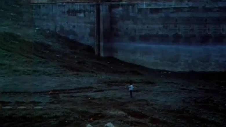 кадр из фильма גירוש