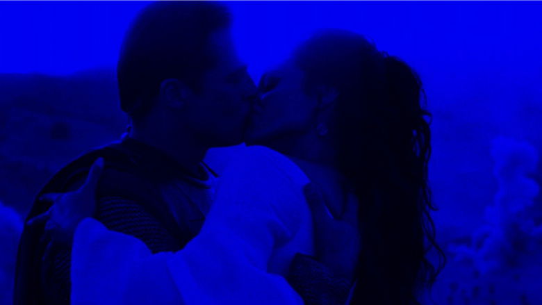 кадр из фильма Вавилон