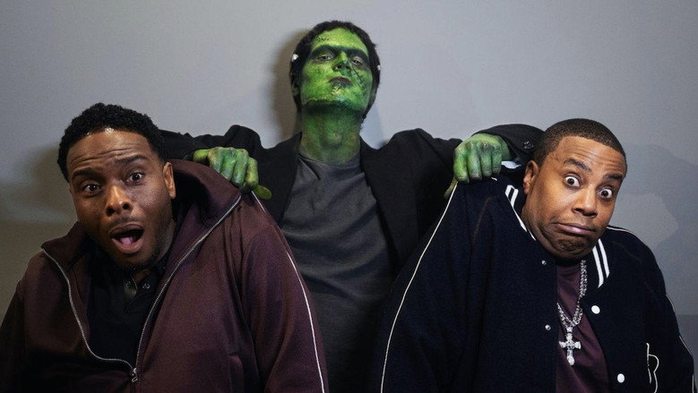 кадр из фильма Kenan & Kel Meet Frankenstein