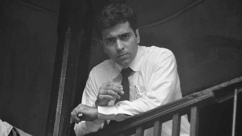 кадр из фильма Звезда, окутанная облаками