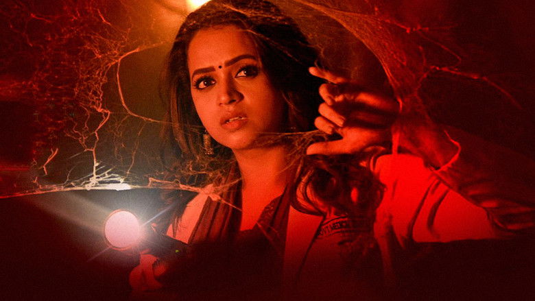 кадр из фильма ഹണ്ട്