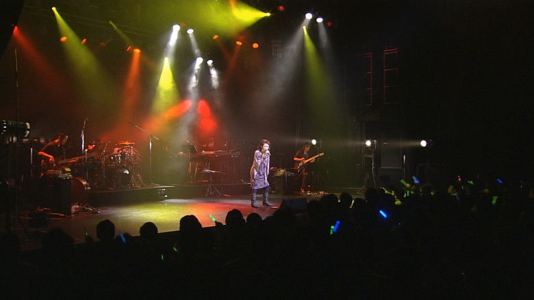 кадр из фильма Suara LIVE 2010 ～歌始め～
