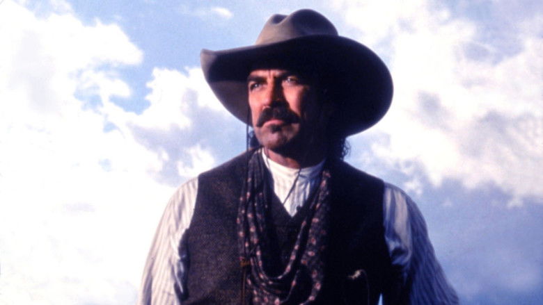 кадр из фильма Под перекрестным огнем