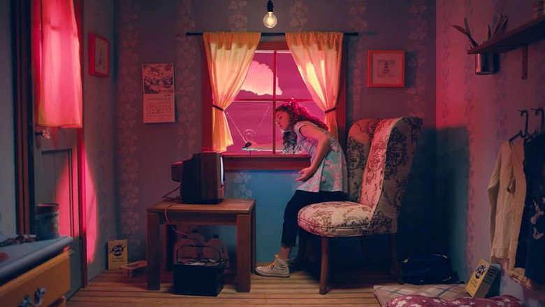 кадр из фильма Penelope in the Treehouse