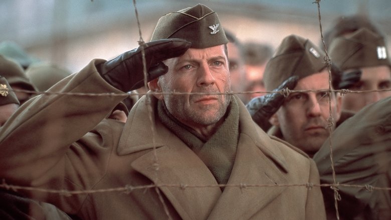 кадр из фильма Война Харта