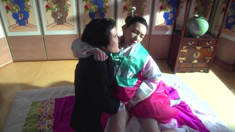 кадр из фильма 요정 미인관