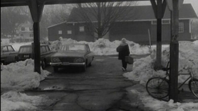 кадр из фильма Поцелуй ее плоти