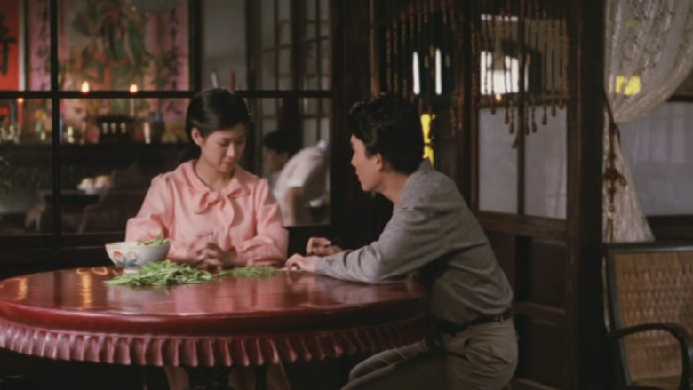 кадр из фильма Город скорби