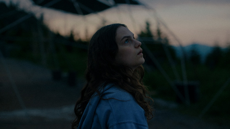 кадр из фильма Jupiter