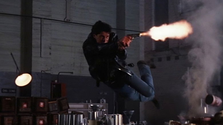 кадр из фильма Киборг-полицейский 2