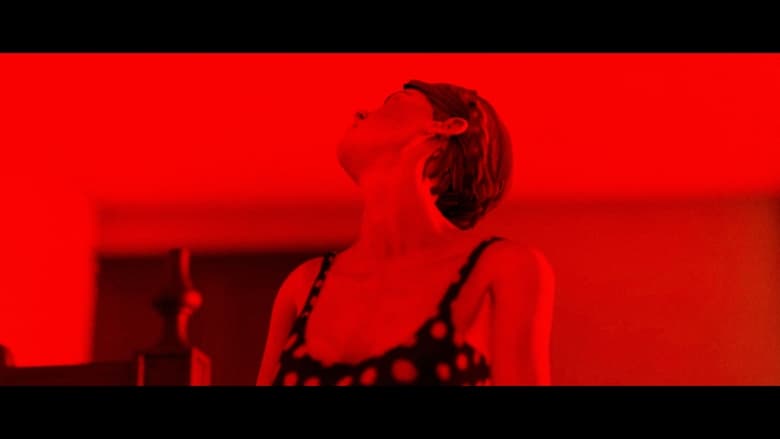 кадр из фильма זאבה אדומה