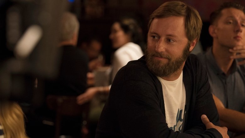 кадр из фильма Красотка на всю голову