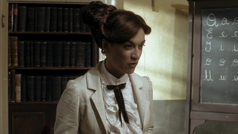 кадр из фильма Natale a casa Deejay - A Christmas Carol