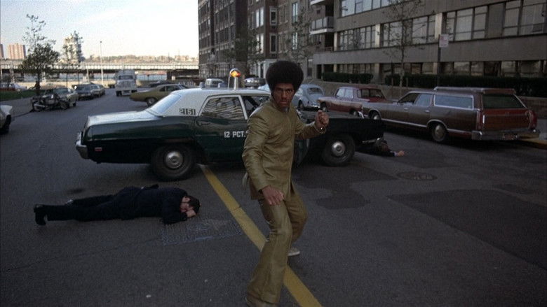 кадр из фильма Тернистый путь троих