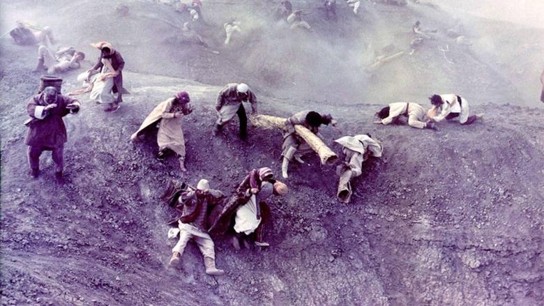 кадр из фильма Смерч