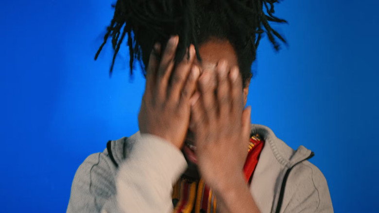 кадр из фильма [ÒDIO]