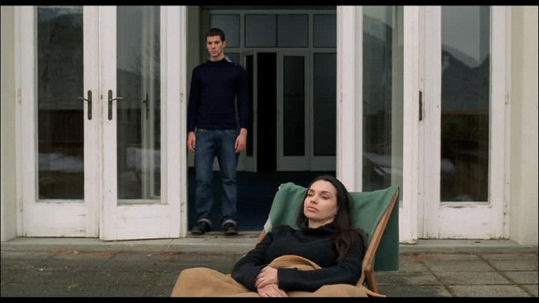 кадр из фильма Domaine