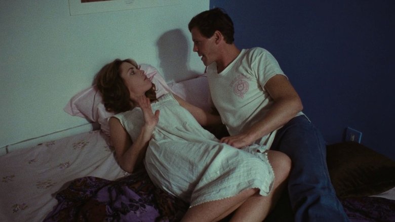 кадр из фильма Поруганная любовь