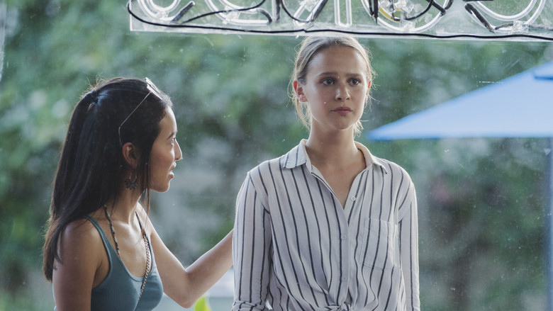 кадр из фильма Время между нами