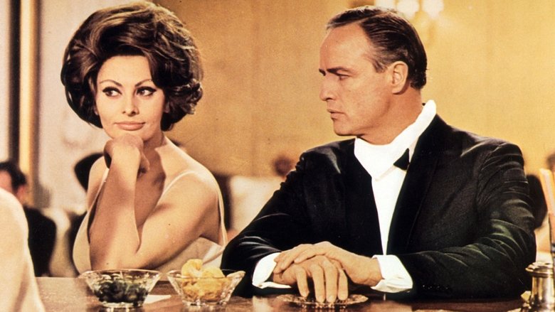 кадр из фильма Графиня из Гонконга