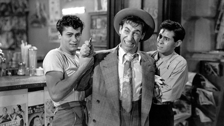 кадр из фильма City Across the River