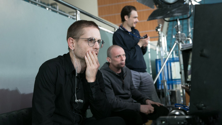 кадр из фильма Сияние обрушится вниз