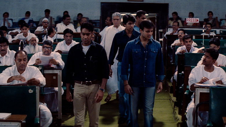 кадр из фильма На перекрестке судеб