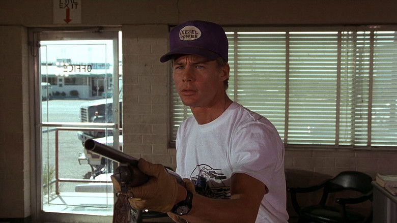 кадр из фильма Лихорадка на белой полосе