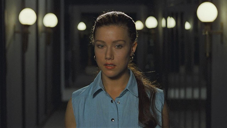 кадр из фильма Демоны 2